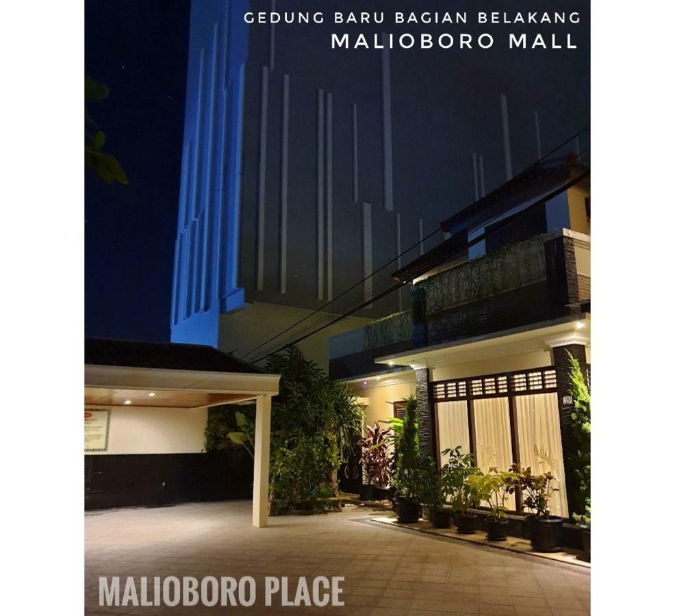 Malioboro Place Yogyakarta Exterior photo
