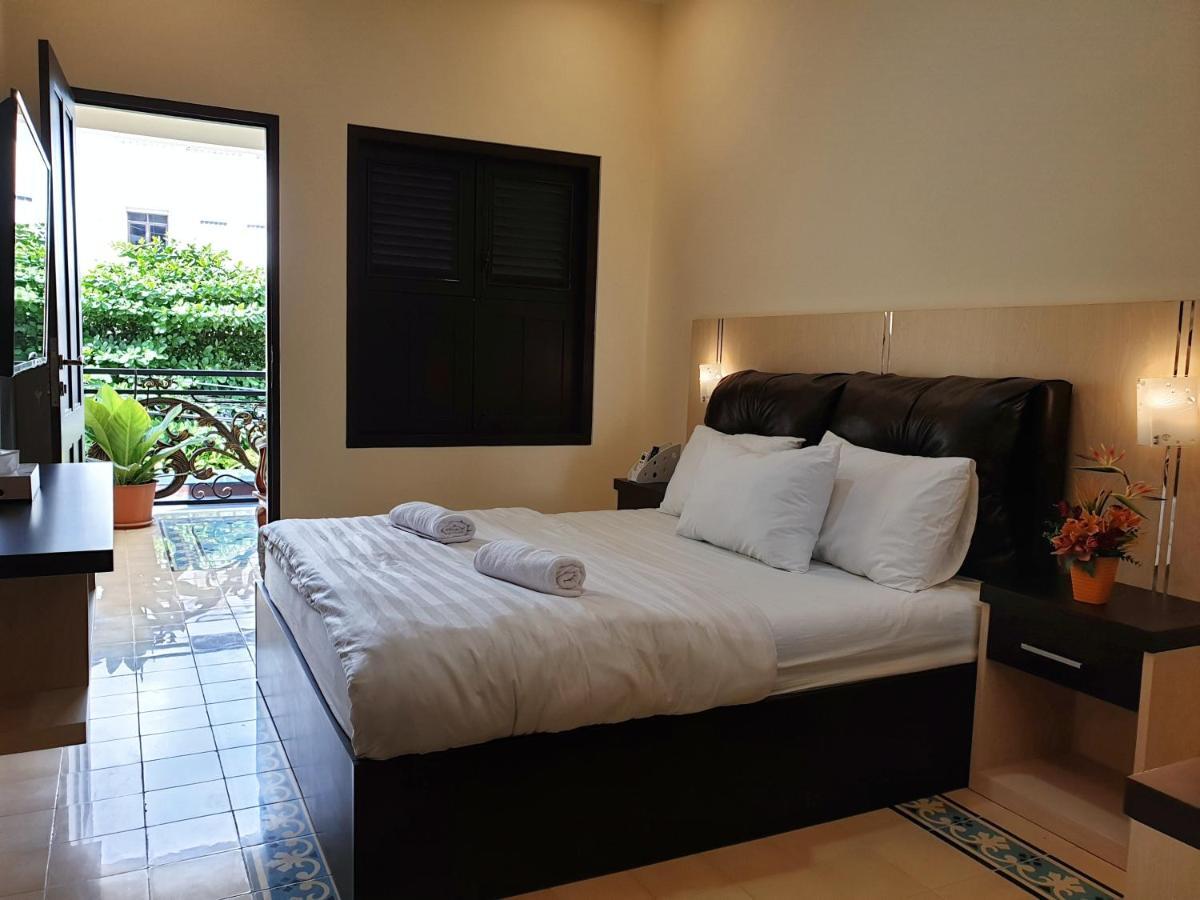Malioboro Place Yogyakarta Exterior photo